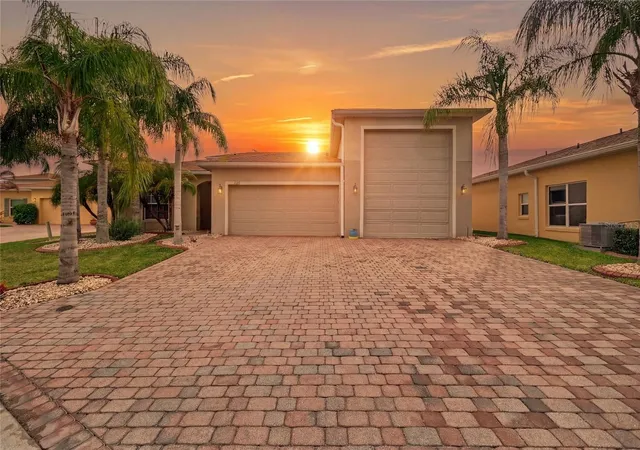 Homes for sale in Lake Wales, FL | 4120 Limerick Dr, Lake Wales, FL 33859 | MLS# L4960891