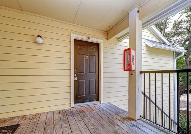 Photo 3 of Condo for sale at 8723 Fancy Finch Dr #201, Tampa, FL 33614 | MLS# TB8494612 | Listing updated on 2026-08-11