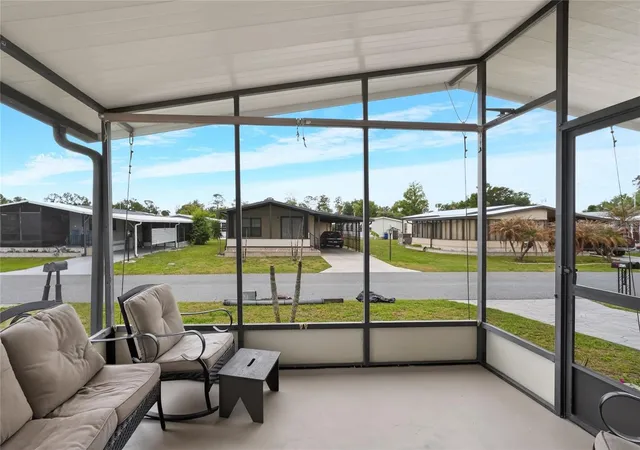 Photo 4 of Manufactured home for sale at 6473 Peppertree Path NE, Winter Haven, FL 33881 | MLS# P4938365 | Listing updated on 2026-06-18