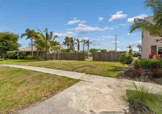 Photo 2 of Land for sale at 603 Casabella Dr, Bradenton, FL 34209 | MLS# TB8494619 | Listing updated on 2026-07-20