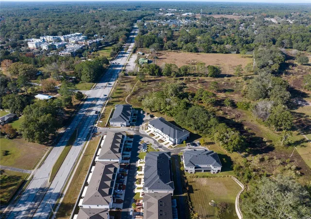 5th image of 704 Nw 126Th Ter, Newberry, FL 32669 | MLS# GC539207