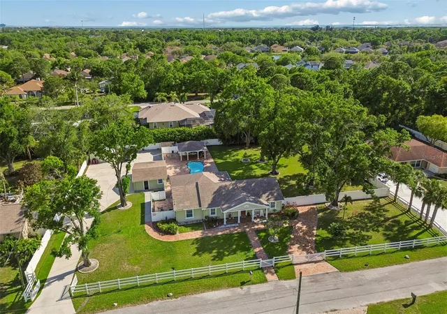 91st image of 9406 W Flora St, Tampa, FL 33615 | MLS# TB8494641