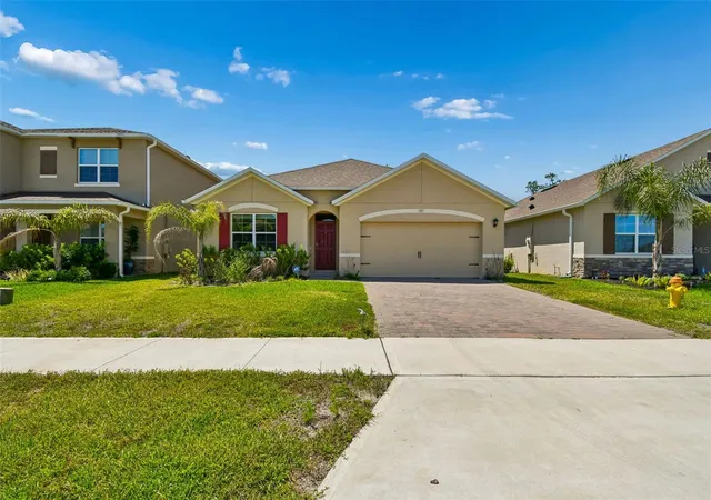 Photo 2 of Single family home for sale at 727 Lazio Cir, Debary, FL 32713 | MLS# O6396798 | Listing updated on 2026-08-29