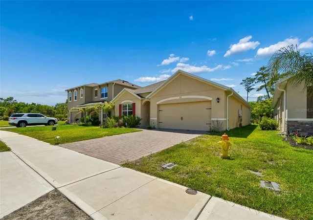 Photo 3 of Single family home for sale at 727 Lazio Cir, Debary, FL 32713 | MLS# O6396798 | Listing updated on 2026-08-29