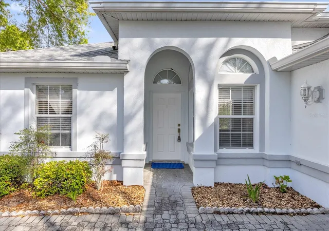 Photo 3 of Single family home for sale at 6359 Sw 117th Loop, Ocala, FL 34476 | MLS# OM722272 | Listing updated on 2026-08-29