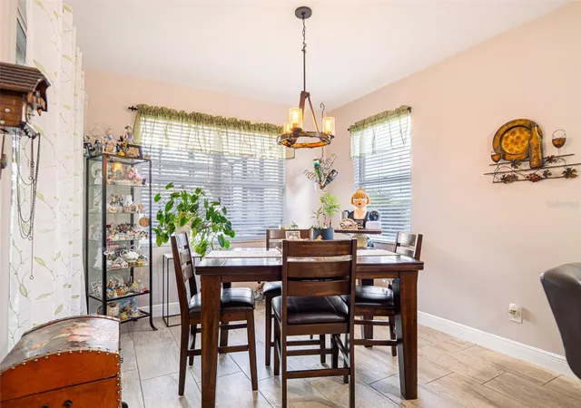 5th image of 10196 Andover Point Cir, Orlando, FL 32825 | MLS# S5147283