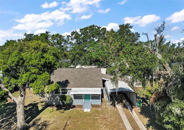 2nd image of 105 W Stevens Ave, Eustis, FL 32726 | MLS# G5110660