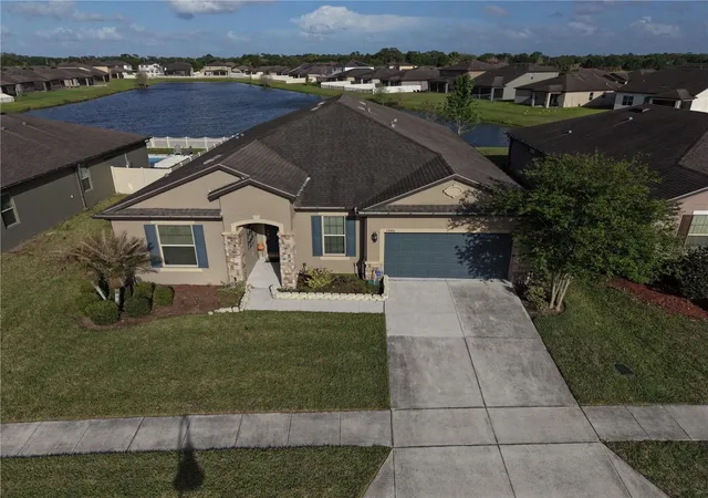 Photo 1 of Single family home for sale at 3986 Baja Dr, Saint Cloud, FL 34772 | MLS# S5147286 | Listing updated on 2026-10-20