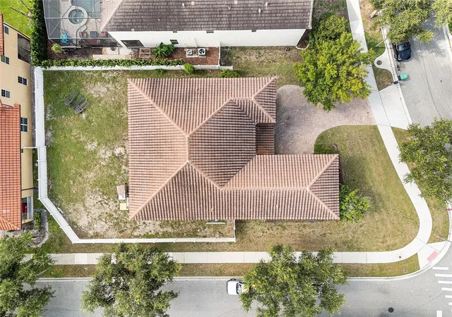 Photo 4 of Single family home for sale at 6152 Golden Dewdrop Trl, Windermere, FL 34786 | MLS# O6396835 | Listing updated on 2026-09-07