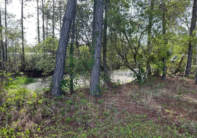 Photo 4 of Manufactured home for sale at 1583 Beech Blvd, Bunnell, FL 32110 | MLS# FC317515 | Listing updated on 2026-09-02