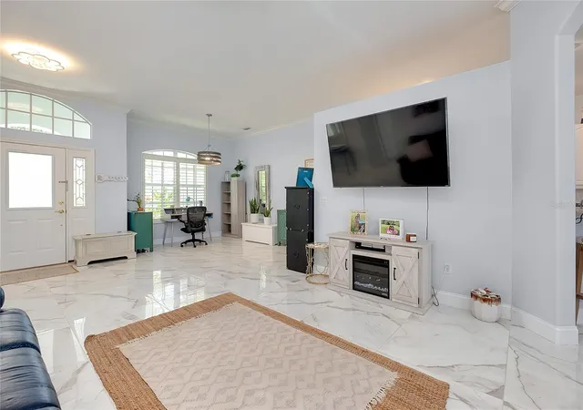 5th image of 360 Cedarbrook Ct, Venice, FL 34292 | MLS# TB8494698