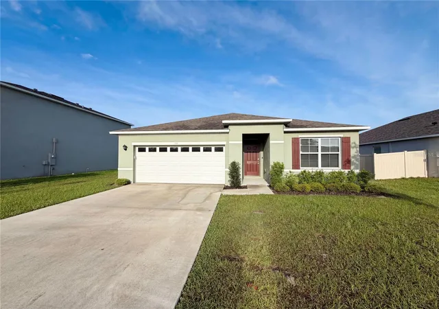 Homes for sale in Tavares, FL | 1818 Irby Ct, Tavares, FL 32778 | MLS# O6396847