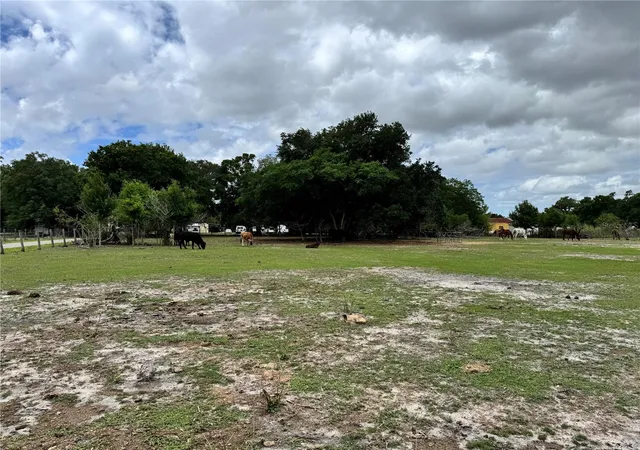 Photo 2 of Land for sale at 1804 Zipperer Rd, Bradenton, FL 34212 | MLS# TB8494718 | Listing updated on 2026-08-25