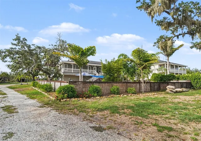 2nd image of 1740 Bayshore Dr, Terra Ceia, FL 34250 | MLS# TB8494733