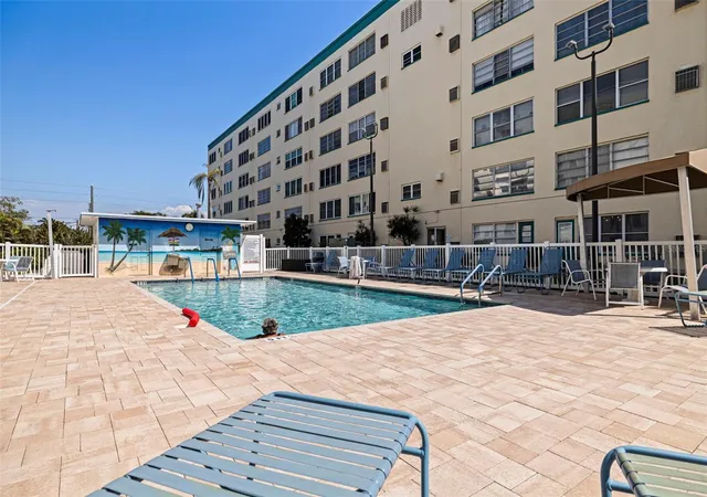 Photo 4 of Condo for sale at 2960 59th Street S #210, Gulfport, FL 33707 | MLS# TB8494760 | Listing updated on 2026-09-20