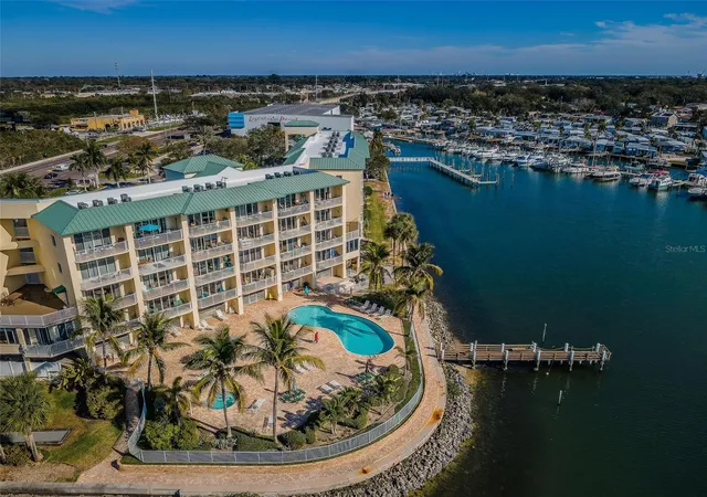 3rd image of 8800 Bay Pines Blvd #303, Saint Petersburg, FL 33709 | MLS# TB8494764