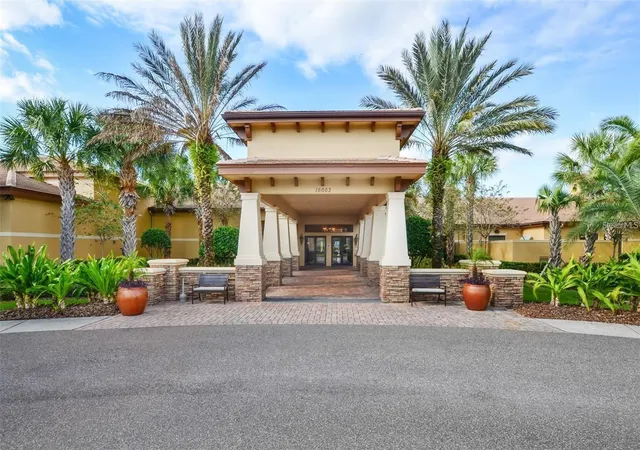 3rd image of 16022 Golden Lakes Dr, Wimauma, FL 33598 | MLS# TB8494765