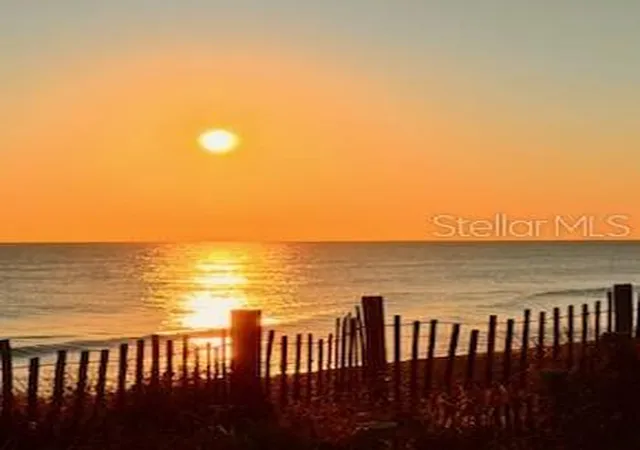 2nd image of 2727 N Atlantic Ave, DAYTONA BEACH, FL 32118