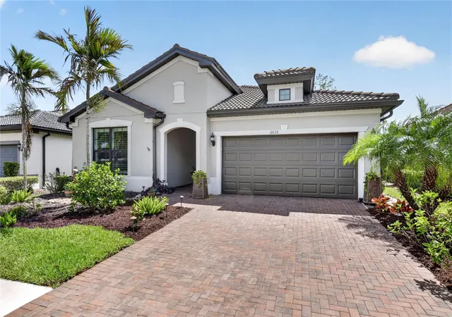 Homes for sale in North Port, FL | 2633 Daisy Dr, North Port, FL 34289 | MLS# D6146927