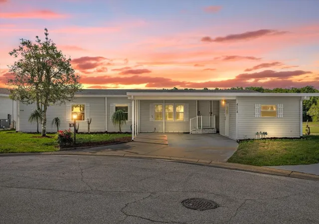 2nd image of 4114 Myrtle Oak Ct #852, Zellwood, FL 32798 | MLS# O6396909