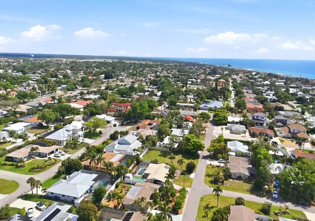 63rd image of 440 W Gate Dr, Venice, FL 34285 | MLS# N6143790