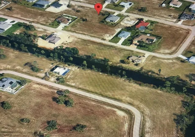 2nd image of 2546 Nw 25th Pl, Cape Coral, FL 33993 | MLS# GC539219