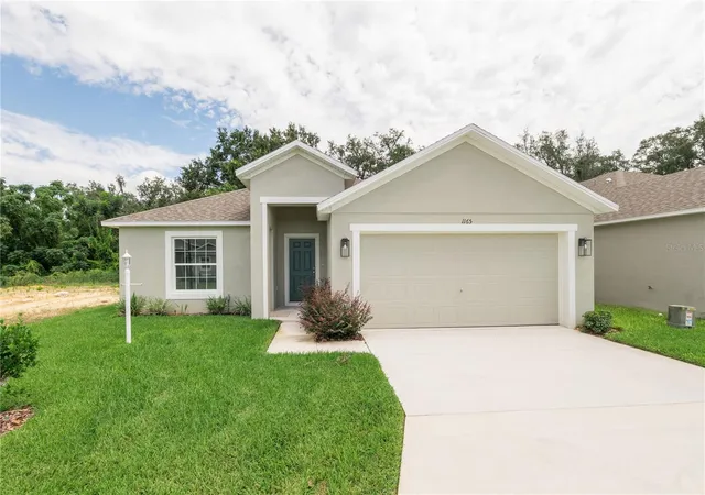 Photo 1 of Single family home for sale at 1166 Bishop St, Avon Park, FL 33825 | MLS# R4911011 | Listing updated on 2026-09-24