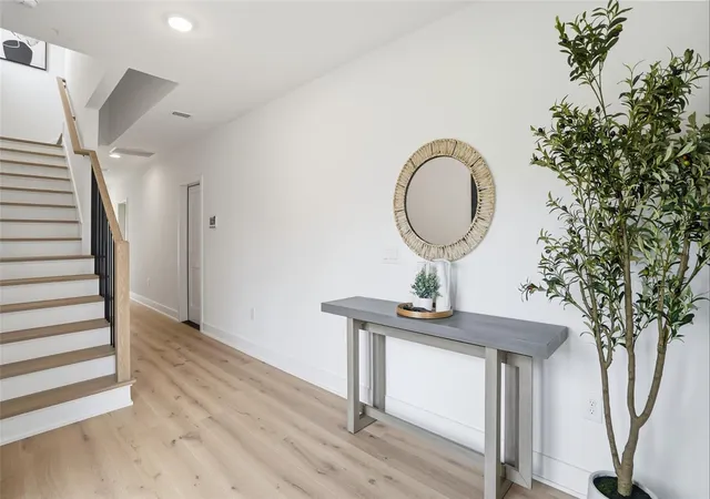 2nd image of 3002 W Platt #3, Tampa, FL 33609 | MLS# TB8494825