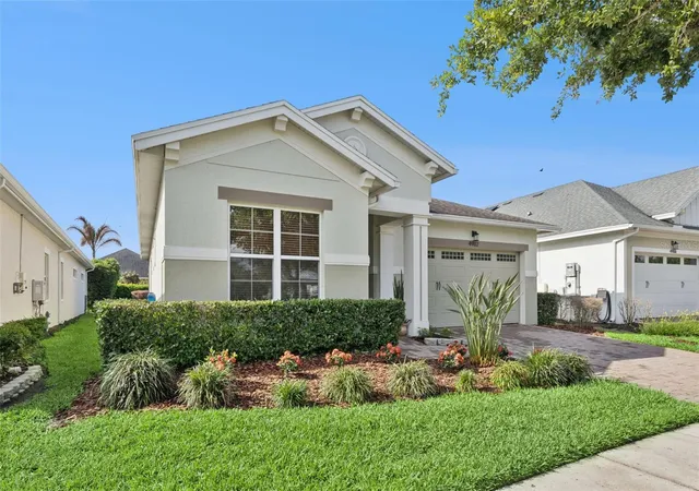 Photo 2 of Single family home for sale at 4902 W Fountainwood Dr, Saint Cloud, FL 34772 | MLS# O6396943 | Listing updated on 2026-08-31