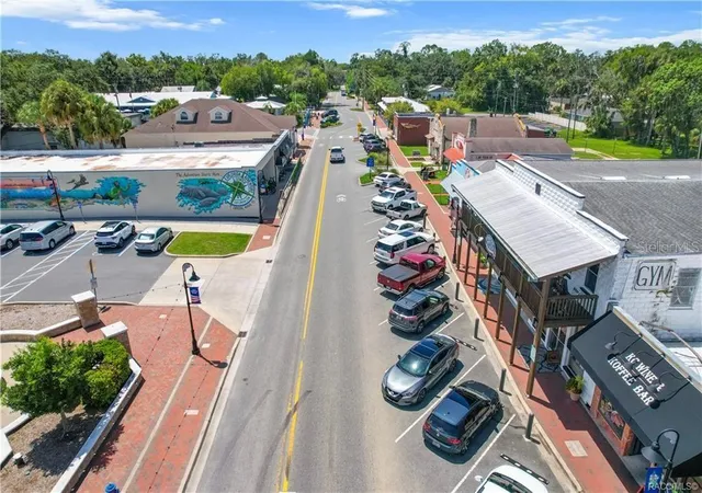 2nd image of 1637 Se Paradise Cir, CRYSTAL RIVER, FL 34429