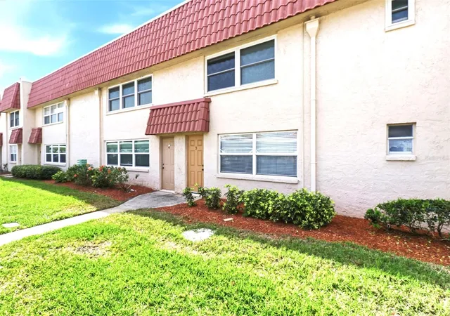 Homes for sale in ST PETERSBURG, FL | 10034 64Th Ave N, ST PETERSBURG, FL 33708