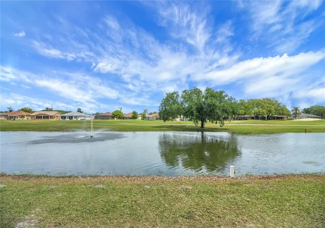 Photo 3 of Single family home for sale at 333 Ranchwood Dr, Leesburg, FL 34748 | MLS# G5110691 | Listing updated on 2026-09-28