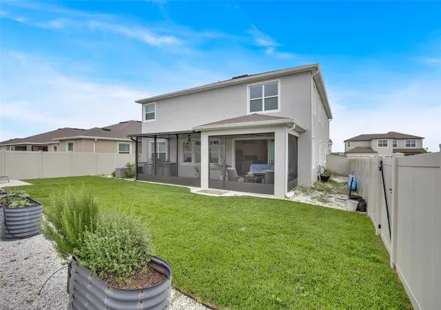 4th image of 32265 Conchshell Sail St, Wesley Chapel, FL 33545 | MLS# TB8494878