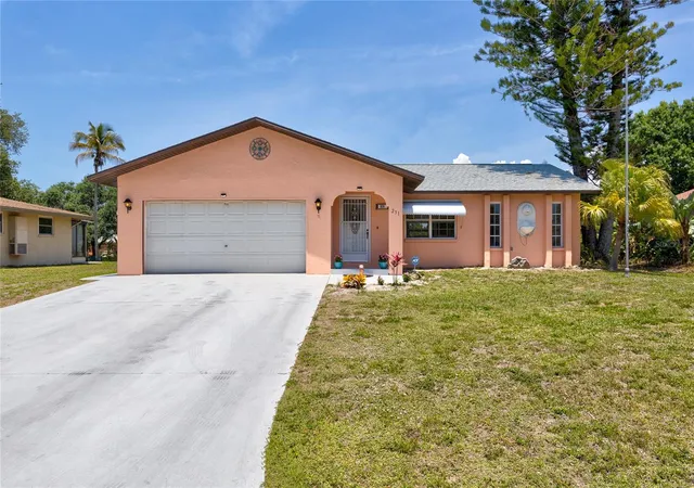 Photo 24 of Single family home for sale at 231 Caddy Rd, Rotonda West, FL 33947 | MLS# C7524452 | Listing updated on 2026-09-03