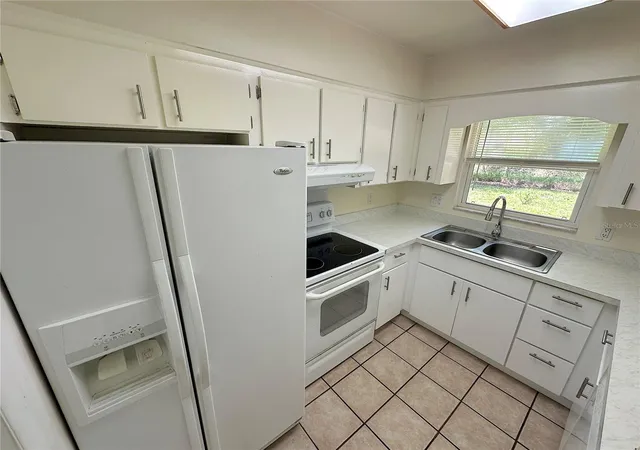 Photo 3 of Single family home for sale at 4146 NW 30th Terrace, Gainesville, FL 32605 | MLS# GC539225 | Listing updated on 2026-10-06
