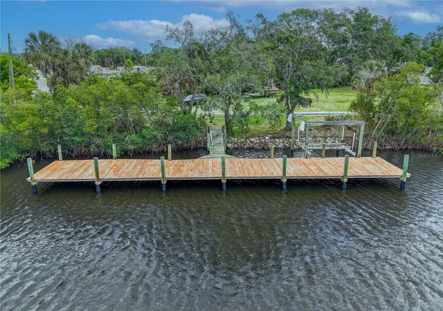 Photo 3 of Land for sale at 102 Dickman Dr SW, Ruskin, FL 33570 | MLS# TB8494926 | Listing updated on 2026-09-23