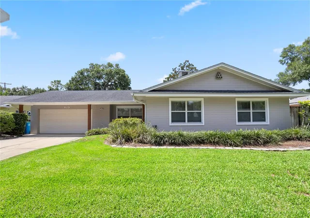 1st image of 2130 Deloraine Trl, Maitland, FL 32751 | MLS# O6397018
