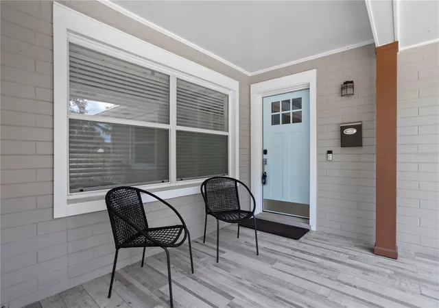 3rd image of 2130 Deloraine Trl, Maitland, FL 32751 | MLS# O6397018