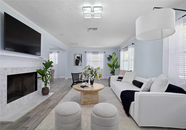 5th image of 2130 Deloraine Trl, Maitland, FL 32751 | MLS# O6397018
