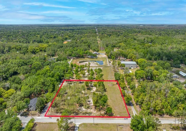 3rd image of 0 Hanna Rd, Lutz, FL 33549 | MLS# TB8494954