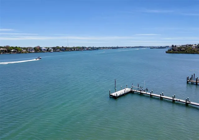 14th image of 2542 Casey Key Rd, Nokomis, FL 34275 | MLS# A4689178