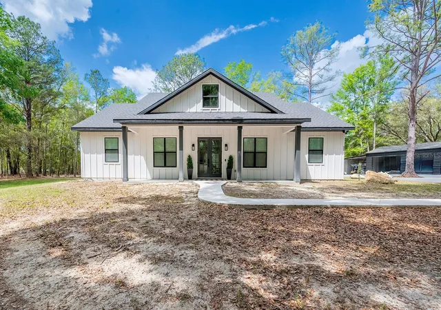 Photo 1 of Single family home for sale at 456 Sw Bradenton Way, Fort White, FL 32038 | MLS# GC539229 | Listing updated on 2026-10-08