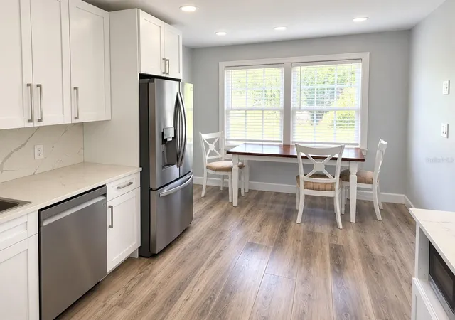 Photo 2 of Single family home for sale at 2016 NW 7th Place, Gainesville, FL 32603 | MLS# GC539231 | Listing updated on 2026-09-04