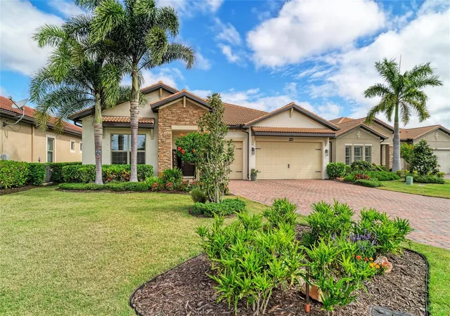 Homes for sale in Nokomis, FL | 283 Toscavilla Blvd, Nokomis, FL 34275 | MLS# A4689186