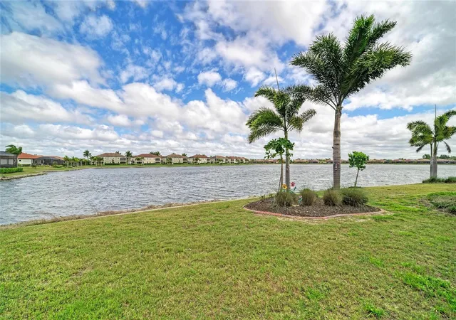 Homes for sale in Nokomis, FL | 283 Toscavilla Blvd, Nokomis, FL 34275 | MLS# A4689186