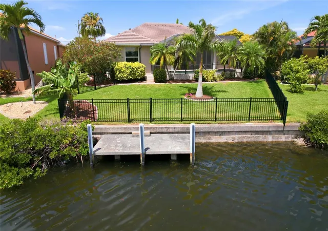Photo 3 of Single family home for sale at 3706 Whippoorwill Blvd, Punta Gorda, FL 33950 | MLS# A4689196 | Listing updated on 2026-07-25