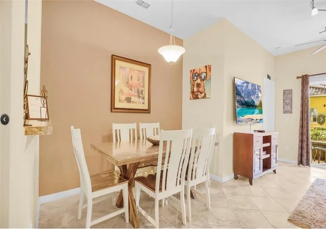Homes for sale in Kissimmee, FL | 2711 Oakwater Dr #116, Kissimmee, FL 34747 | MLS# O6397075
