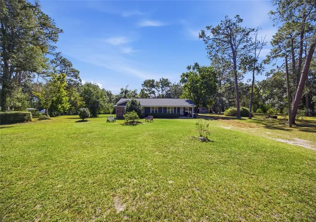 1st image of 1638 Sw King St, Lake City, FL 32024 | MLS# GC539237