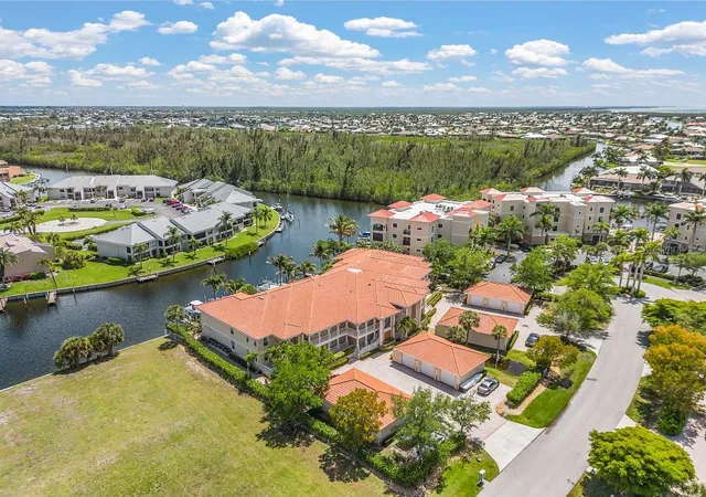 36th image of 3314 Wood Thrush Dr #124, Punta Gorda, FL 33950 | MLS# TB8495033