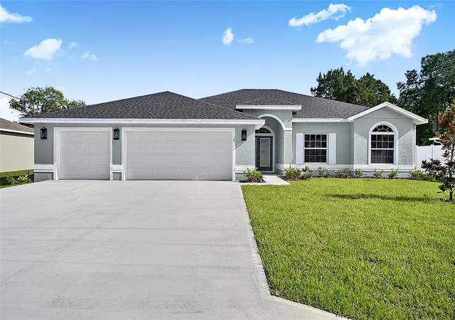 Photo 1 of Single family home for sale at 10 Persimmon Dr, Palm Coast, FL 32164 | MLS# FC317543 | Listing updated on 2026-07-24